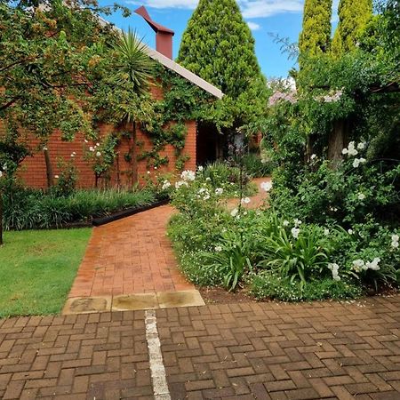 Camelia Guest House Bloemfontein Luaran gambar