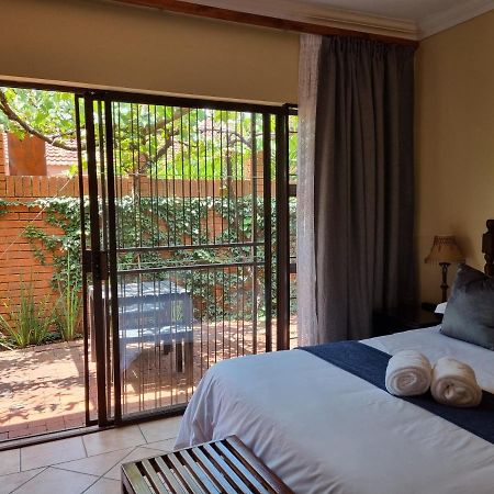 Camelia Guest House Bloemfontein Luaran gambar