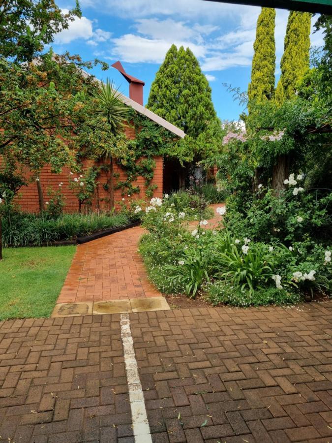 Camelia Guest House Bloemfontein Luaran gambar