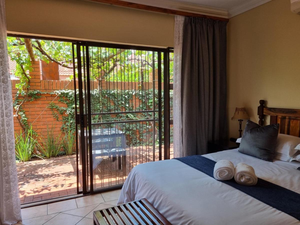 Camelia Guest House Bloemfontein Luaran gambar