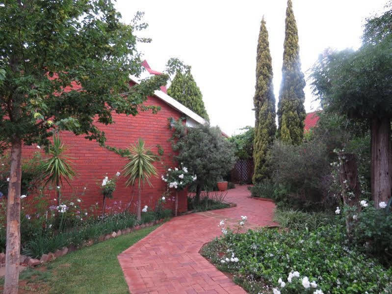 Camelia Guest House Bloemfontein Luaran gambar